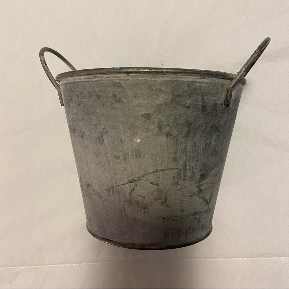 NWOT Metal Flower Container - Picture 2 of 6